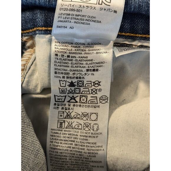 Levi's 515 Jeans 10M Women's 30x32 Bootcut Blue Cotton Mid-Rise Flared Dark Wash - Picture 9 of 10